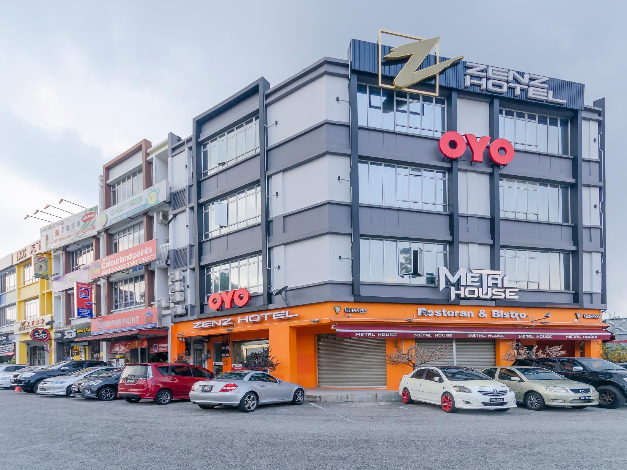 OYO 89423 Zenz Hotel Kulai Exterior foto